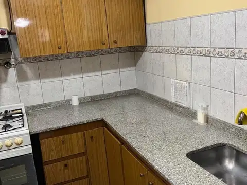 PH 2 AMBIENTES CON GARAGE Y PATIO