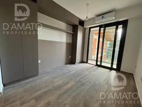 Departamento en Venta en Villa del Parque, USD 160.000