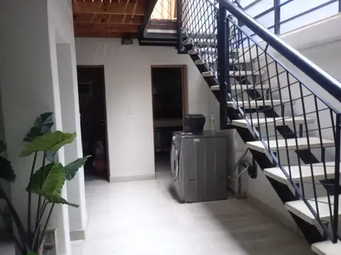 Se vende un espectacular departamento de 6 ambientes - Monserrat