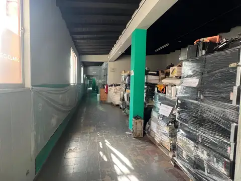 Libertad  al 900