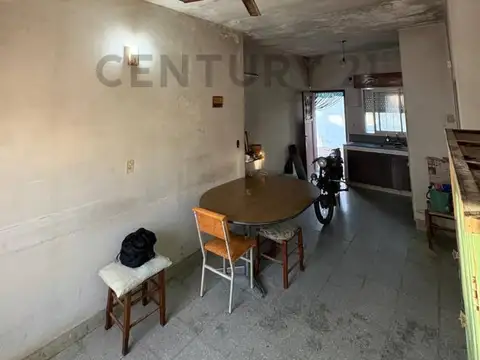 Oficina 3 ambientes con 1 baño