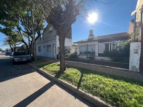 Chalet Apto Crédito  3 ambientes