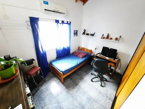 Casa 3 ambientes con 2 baños