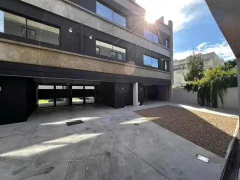 Dúplex de 3 ambientes con cochera a estrenar en venta, en Olivos