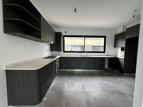 Dúplex de 3 ambientes con cochera a estrenar en venta, en Olivos