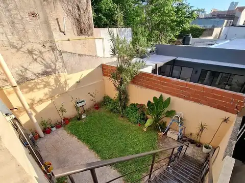 Depto Tipo Casa en Venta de 2 dormitorios