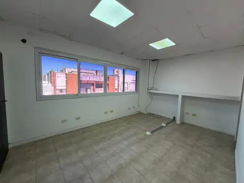 Oficina - Alquiler - Argentina, San Miguel - Paunero 1446