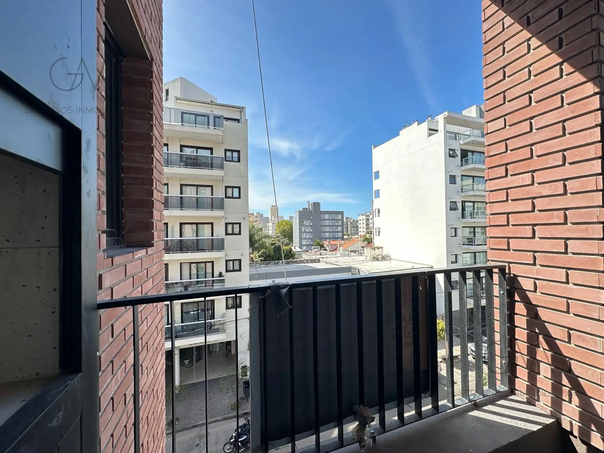 Depto 2 amb a estrenar, 50m² en Guemes con balcón y parrilla