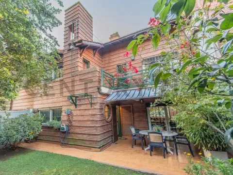 VENTA CASA 5 AMBIENTES , HAEDO
