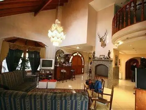 CASAS - CASA - LOMAS DE ZAMORA - OESTE, GRAN BS. AS. SUR