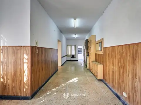 Casa 5 ambientes con 1 baño
