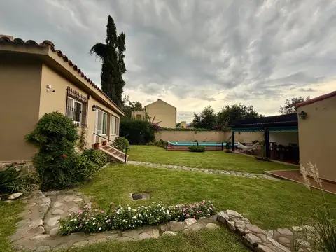 ALQUILER CASA 4 DORMITORIOS EN SAN LORENZO SALTA