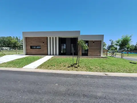 Nev. Casa Interna En Venta Santa Sofia - Pilar