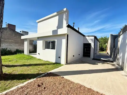 Salto Uruguayo 700