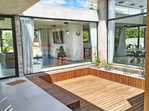 Casa en Venta en General Juan Madariaga, USD 270.000