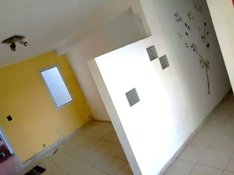 Depto Tipo Casa 4 ambientes con 1 baño
