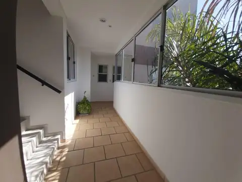 Departamento en Alquiler en Villa Sarmiento, $ 500.000