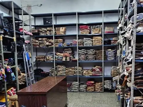 Venta Local Barrio Norte sin expensas apto todo destino