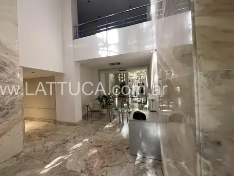 Departamento en Venta de 8 ambientes