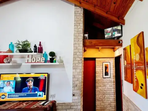 Casa 4 ambientes con 1 baño