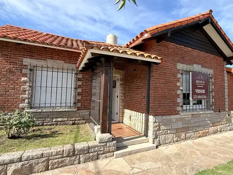 Casa en Venta en Parque Luro, USD 169.000