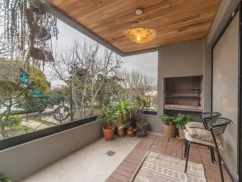Departamento 4 ambientes con 2 baños
