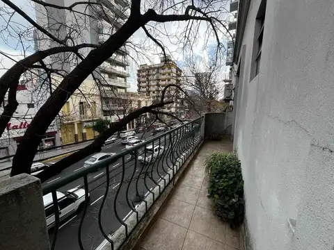 Depto Tipo Casa en Venta en Almagro, USD 120.000