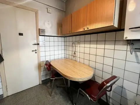 PH 4 AMB EN VENTA ALMAGRO C/BALCÓN AL FRENTE
