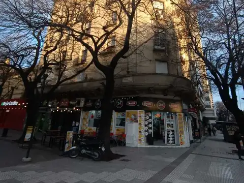 Departamento en Alquiler de 4 ambientes