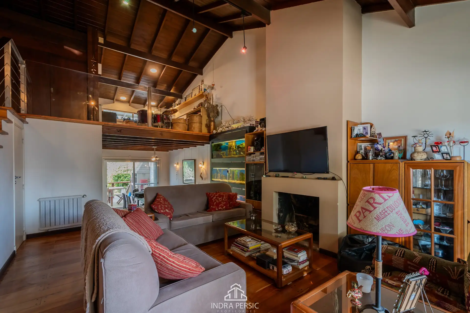 Casa en venta 5 ambientes con pileta Pinos de Anchorena