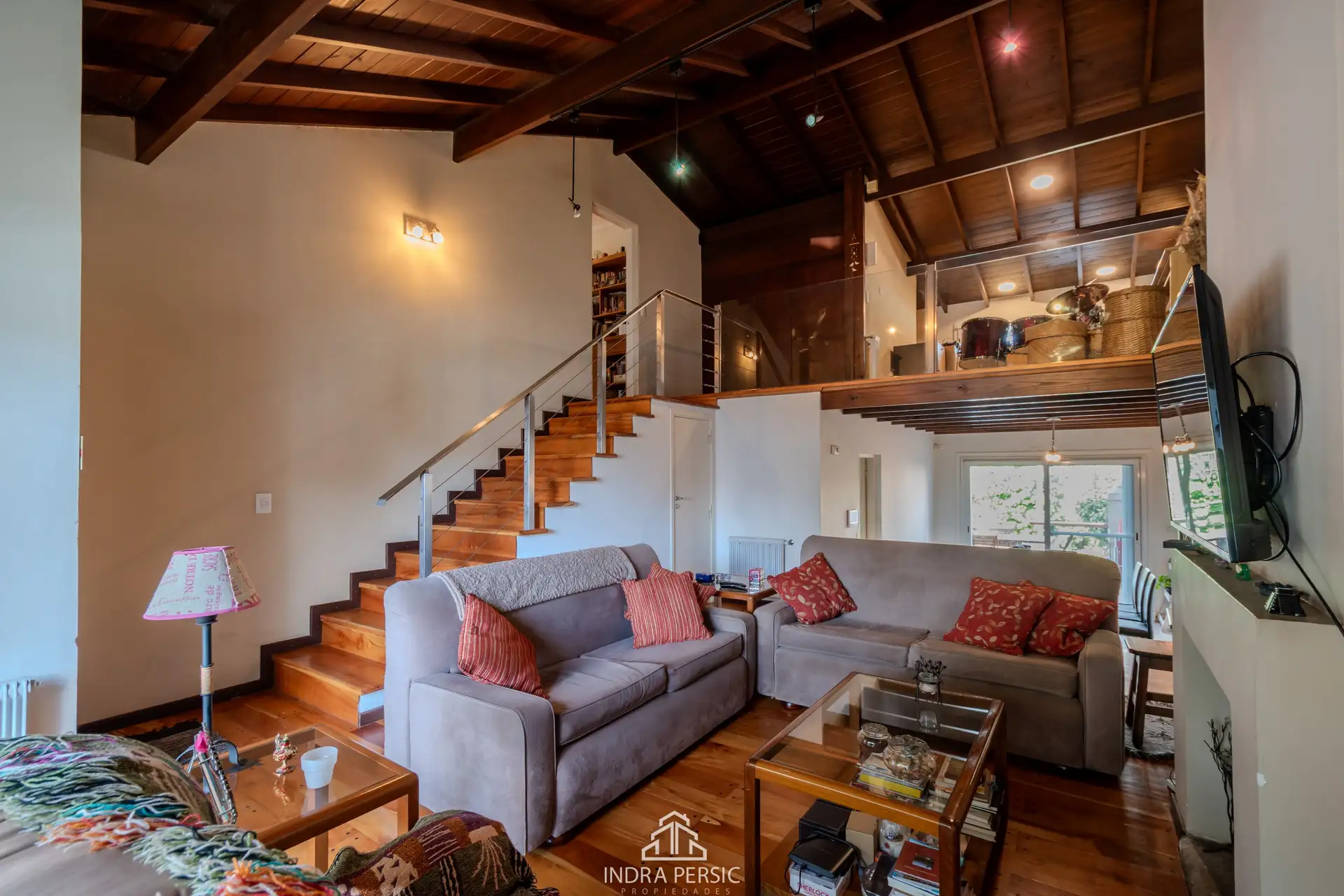 Casa en venta 5 ambientes con pileta Pinos de Anchorena