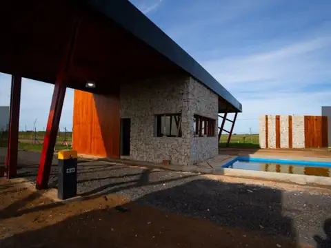 Local en Venta en Countries y Barrios Cerrados en General Rodriguez, USD 69.800