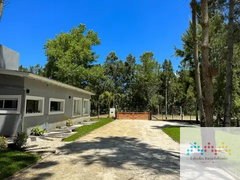 Casa en Venta con 1 cochera