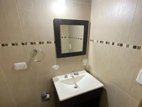 Departamento en Alquiler en Ituzaingo Norte, $ 650.000