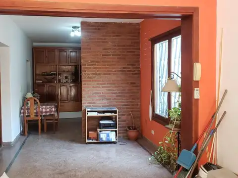 Depto Tipo Casa en Alquiler de 3 dormitorios