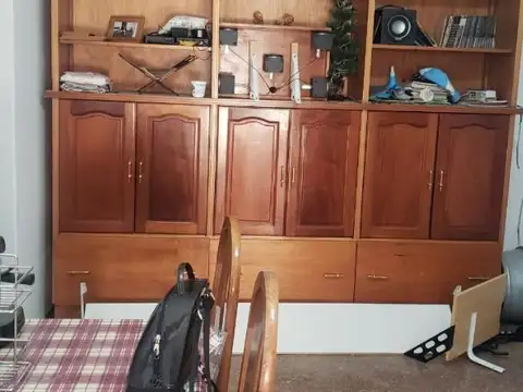 Depto Tipo Casa en Alquiler con 1 cocheras