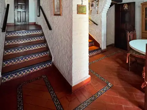 Casa 4 ambientes con 3 baños