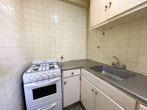 Avenida Pedro Luro 2600