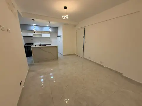Depto Tipo Casa 2 ambientes con 1 baño