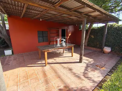 Casa 3 ambientes con 1 baño