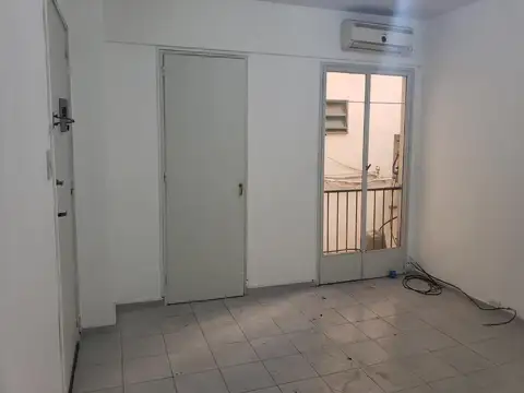 Departamento en Alquiler en Caballito, $ 550.000