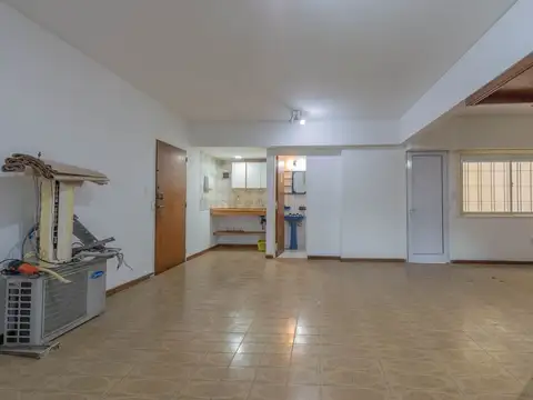 Oficina en Alquiler 43 años