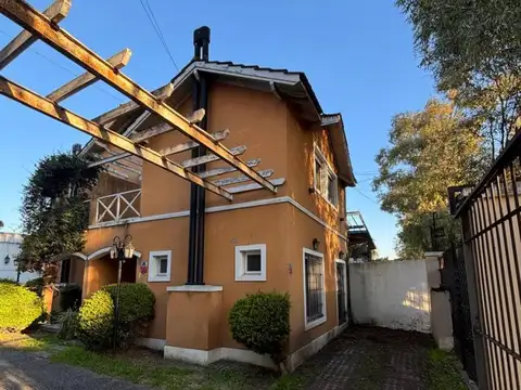 Casa en Alquiler de 3 dormitorios