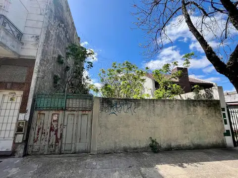 Terreno en Venta 8  mts Frente