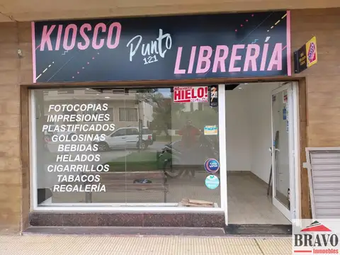 Avenida 3 y Paseos 121 100