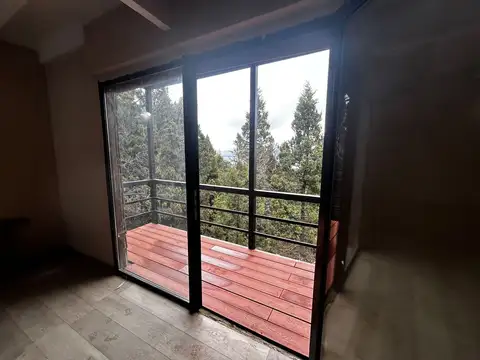 Casa en Alquiler con 1 cochera
