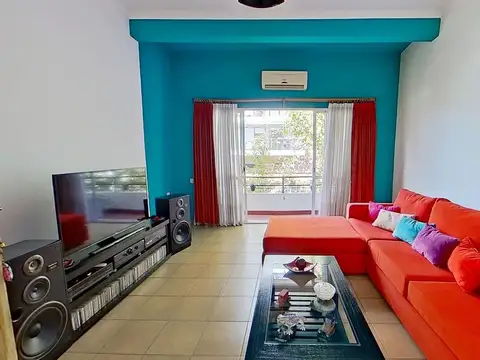 Depto Tipo Casa en Venta 70 años