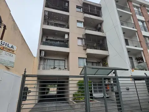 Departamento en Alquiler en Castelar Sur, $ 1.300.000