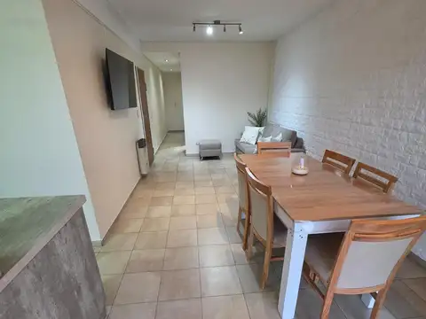 Departamento en Alquiler con 1 cocheras