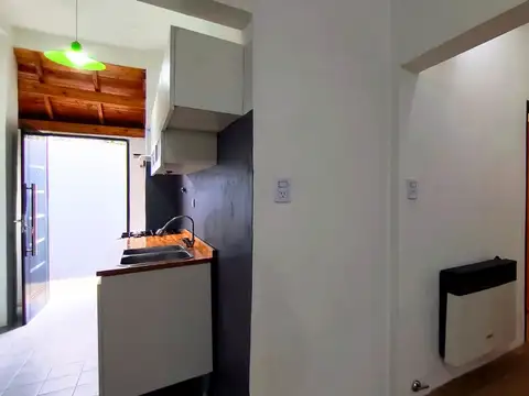 Depto Tipo Casa en Alquiler de 1 dormitorio